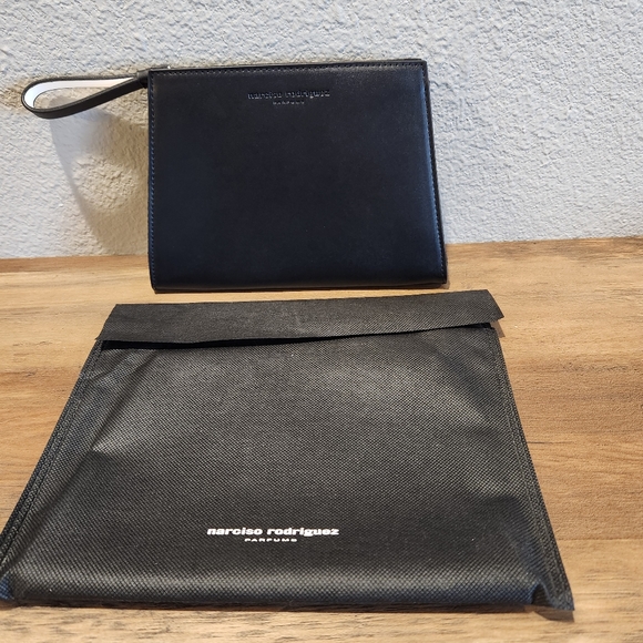 Narciso Rodriguez Clutch With Dust Bag - Picture 7 of 7